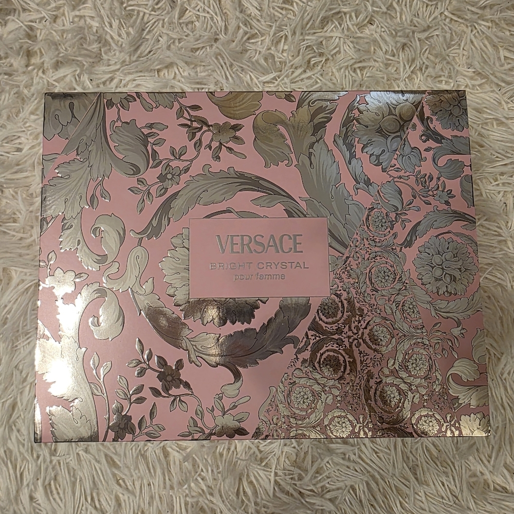 🩷 Versace Bright Crystal Set 🩷 - Picture 3 of 7